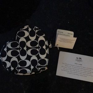 Coach coin purse 👛